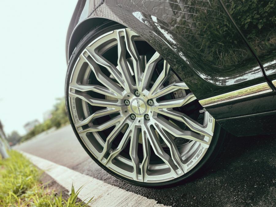 Колеса Bentley Continental GT on Premier Edition Wheels (CS10) 2020 года  (фото 3 из 4)